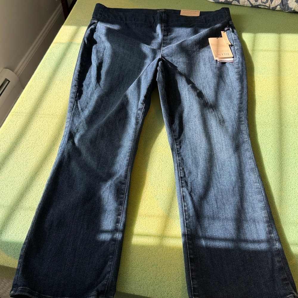 NYDJ Decker Pull On Slim Bootcut Jean Spanspring Denim Size 1X Petite NWT - Picture 3 of 12